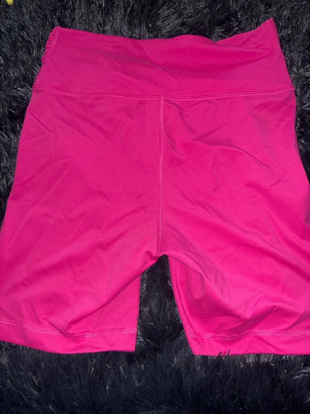 lululemon athletica bright pink